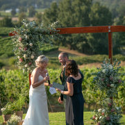 Le Pommier Wine Estate
