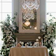 The Forum White Light