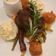 Ruan van Heerden Spyseniering