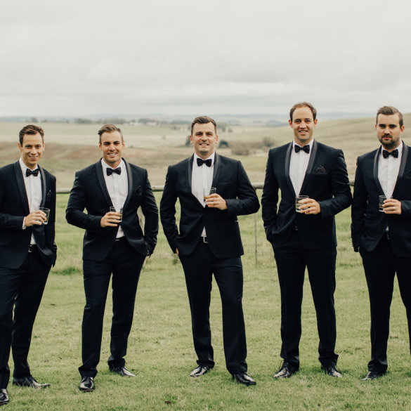 Groomsmen Duties Articles & Interviews