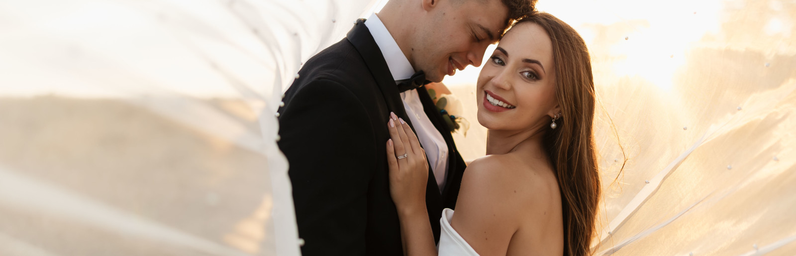 Alexandra Howes & Jason Howes